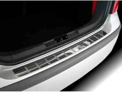 Nissan Juke (10-) накладка на задний бампер с силиконовыми вставками, к-кт 1шт.